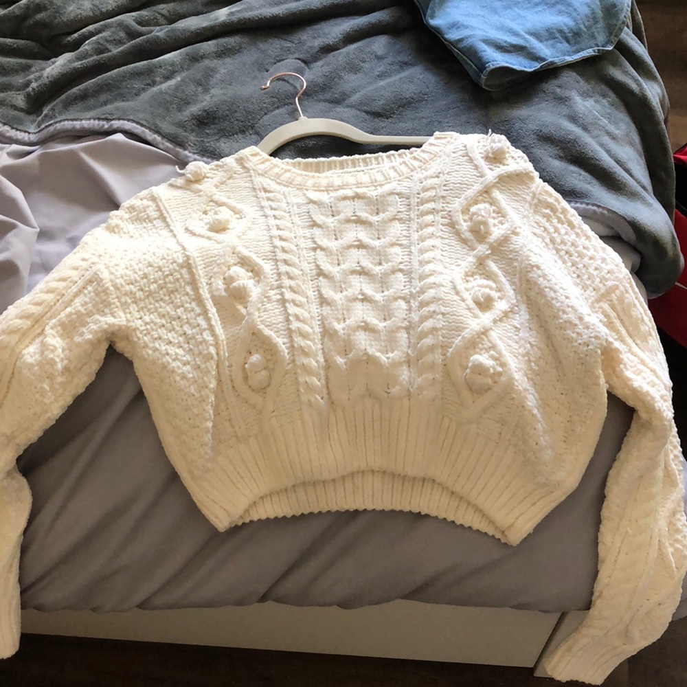 Urban cropped knitted sweater